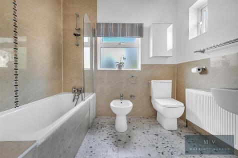 Birdhurst Avenue 6 MV-17.jpg