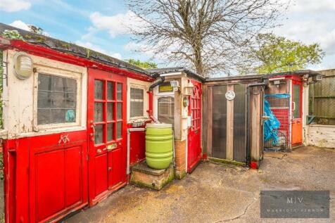 Warrington Road 13 MV-12.jpg