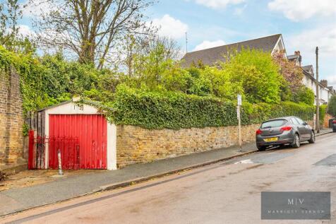 Warrington Road 13 MV-15.jpg