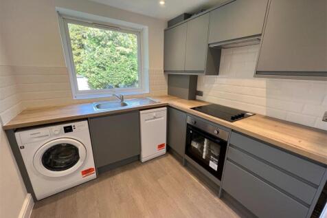 Kitchen 3.jpg