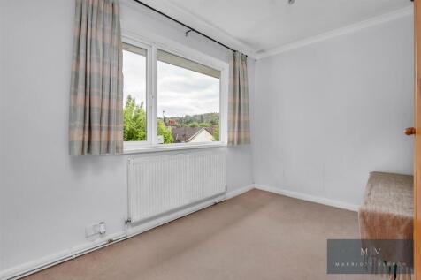 Bournefield Road 7 MV-4.jpg