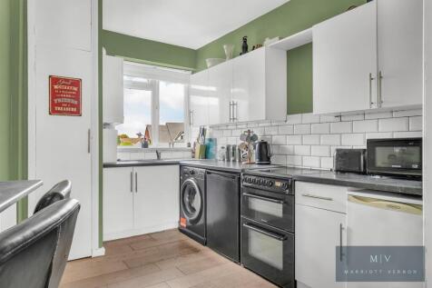 Limpsfield Road 367A MV-5.jpg