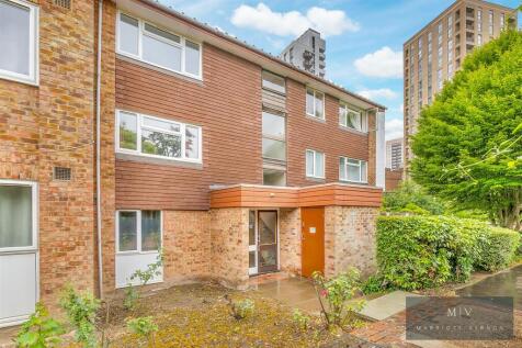 Garrick Crescent 34 MV-5.jpg