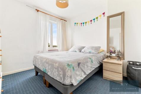 Leyburn Gardens 46 MV-1.jpg