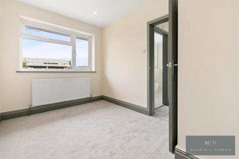 Croydon Road 76 MV-12.jpg
