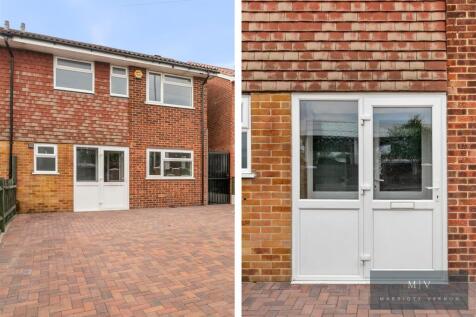Croydon Road 76 MV-18.jpg