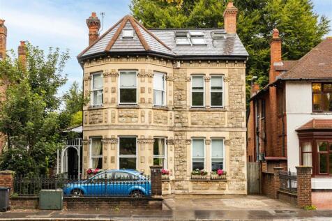 157 Coombe Road-46.jpg