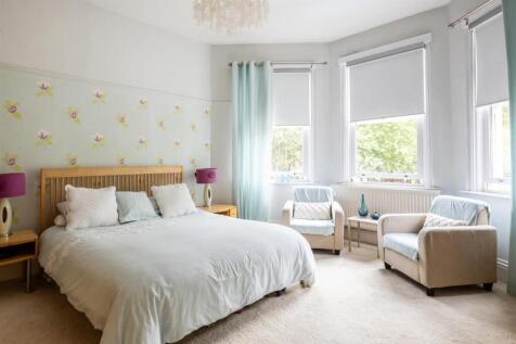 157 Coombe Road-20.jpg