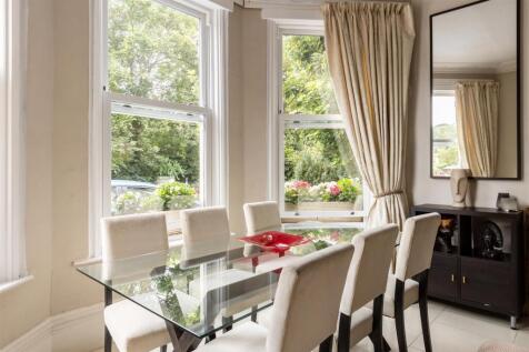 157 Coombe Road-8.jpg