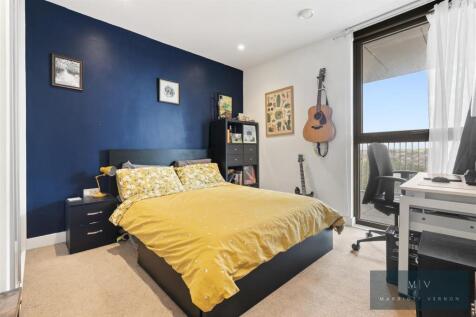 Flat 98, Vita Apartments MV-10.jpg