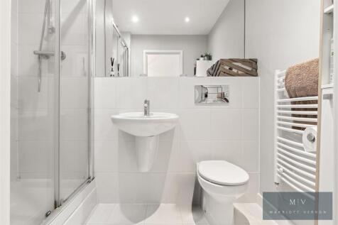 Flat 2, 28, Normanton Road MV-3.jpg