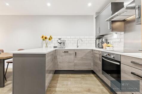 Flat 2, 28, Normanton Road MV-6.jpg