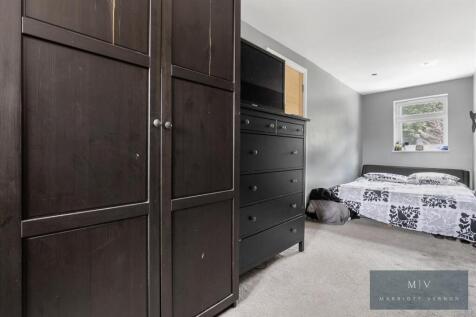 Ingham Road 27 MV-15.jpg