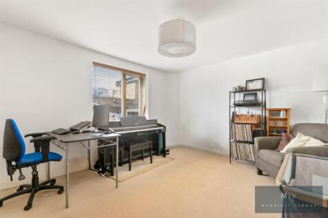 Flat 1, 1A, Bynes Road MV-1.jpg