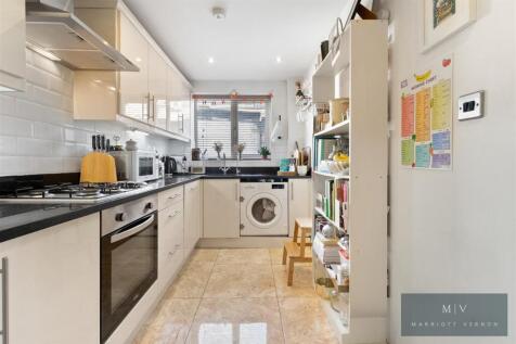 Flat 1, 1A, Bynes Road MV-3.jpg