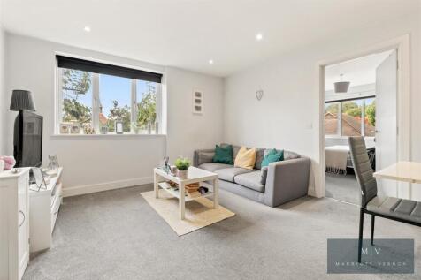 Flat 5, 69, Porchester House MV-4.jpg