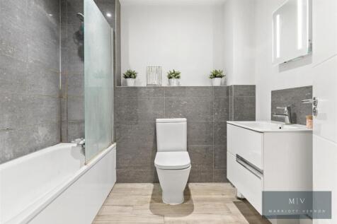 Flat 5, 69, Porchester House MV-8.jpg