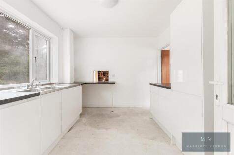 Pollards Wood Road 1A MV-7.jpg