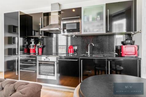 Flat 32 Altitude Apartments MV-5.jpg
