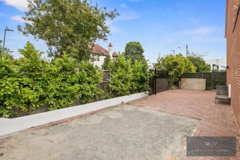 Croydon Road 76A MV-8.jpg