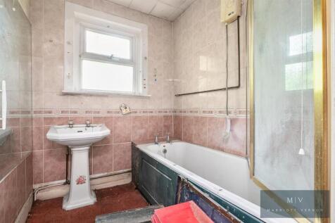 Brighton Road 86 MV-7.jpg