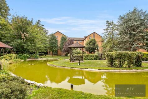 Campion Close 38 MV-15.jpg