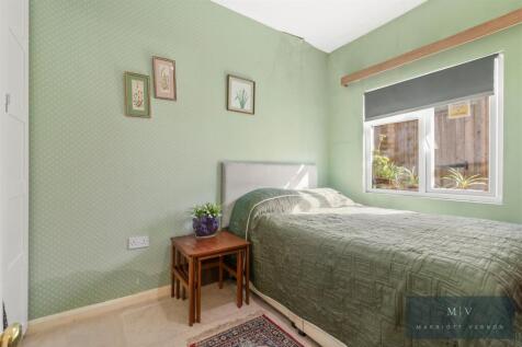 Temple Road 12 MV-7.jpg