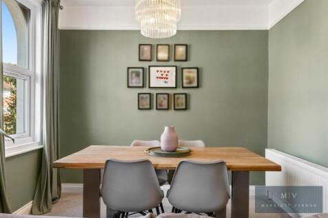 F2 20 Heathfield Road MV-7.jpg