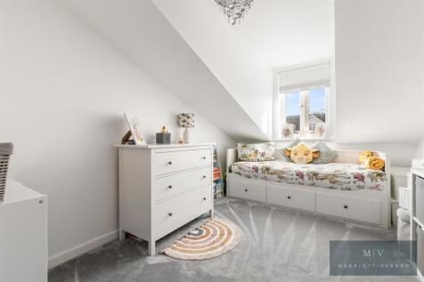 Flat 16, 28 Normanton Road MV-5.jpg