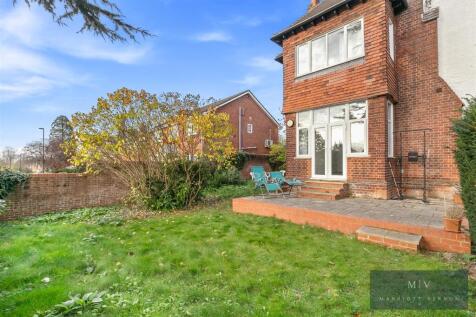 Flat 1 Porchester House MV-10.jpg