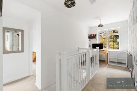 The Gallop 10 MV-11.jpg