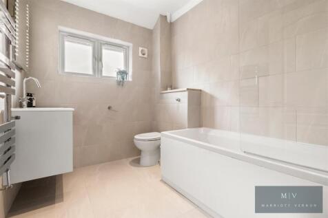 Queenhill Road 17 MV-5.jpg