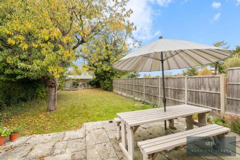 Queenhill Road 17 MV-19.jpg