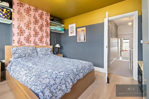 Edward Road? 8 MV-14.jpg