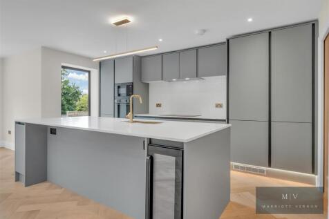 Croham Mount 16 MV-5.jpg