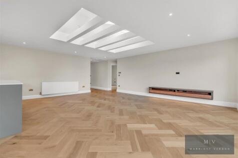 Croham Mount 16 MV-9.jpg