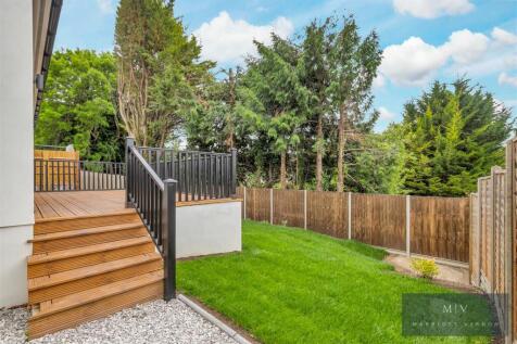 Croham Mount 16 MV-15.jpg