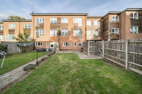 eyJidWNrZXQiOiJzaGFyZXRvYnV5LXByb2QiLCJrZXkiOiJwcm