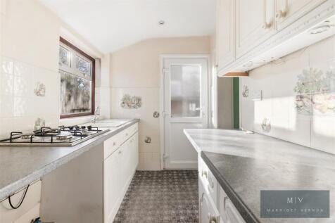 Davidson Road 118 MV-7.jpg