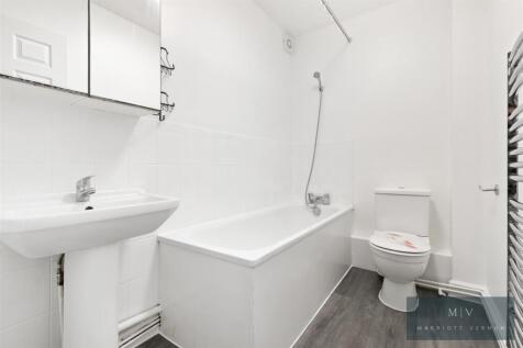 Camilla Court 17 MV-4.jpg