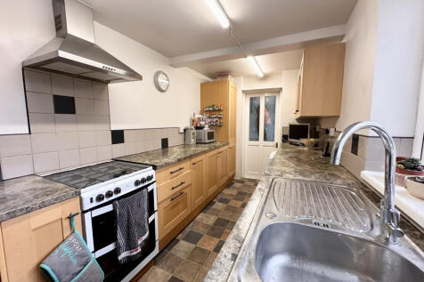 Spacious 3 Bedroom House
