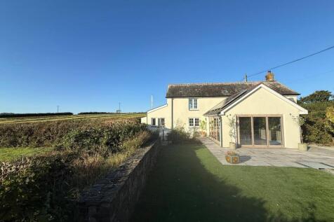 Beautiful Detached Cottage