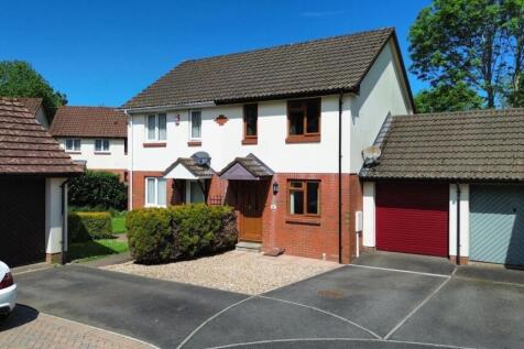 Modern 2 Bedroom House in cul-de-sac Location