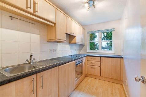 1 bed flat to rent Rosamund Close, South Croydon 