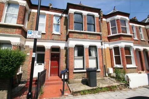 5 Bedroom Terraced House For Rent