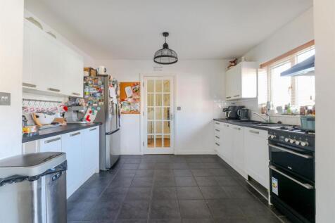 48 Beverley-23.jpg