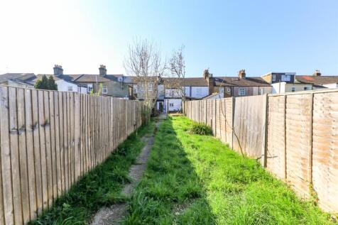 64 Totteridge Road-9.jpg