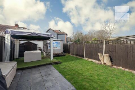 32 Suffield Road_0039.jpg
