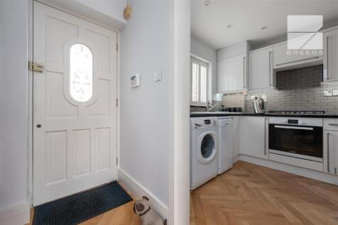 8 Belmont Close_0008.jpg