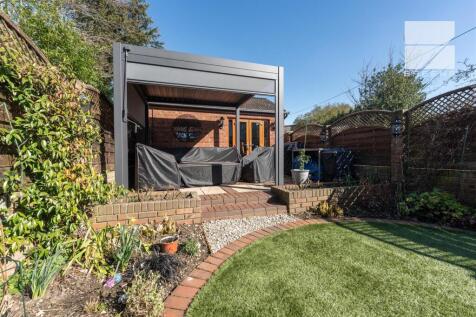 58 Cherrydown Avenue_0009.jpg